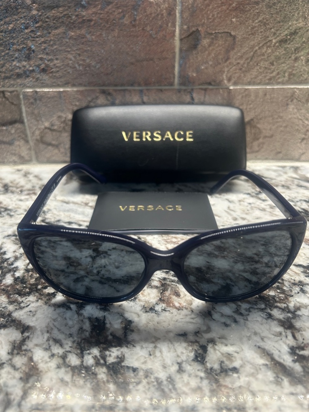 Versace Navy Blue Women's Sunglasses with Silver Medallion Accents New - Picture 7 of 8